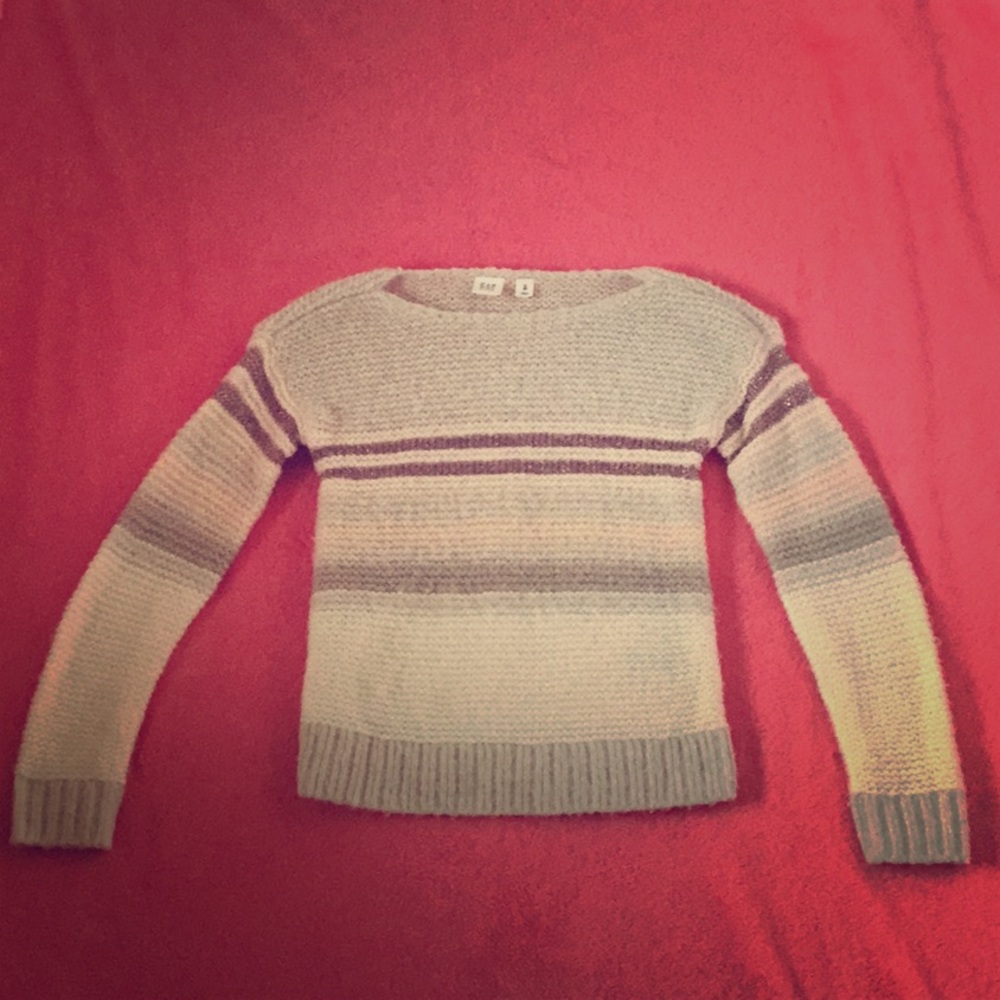 Gap Sweater